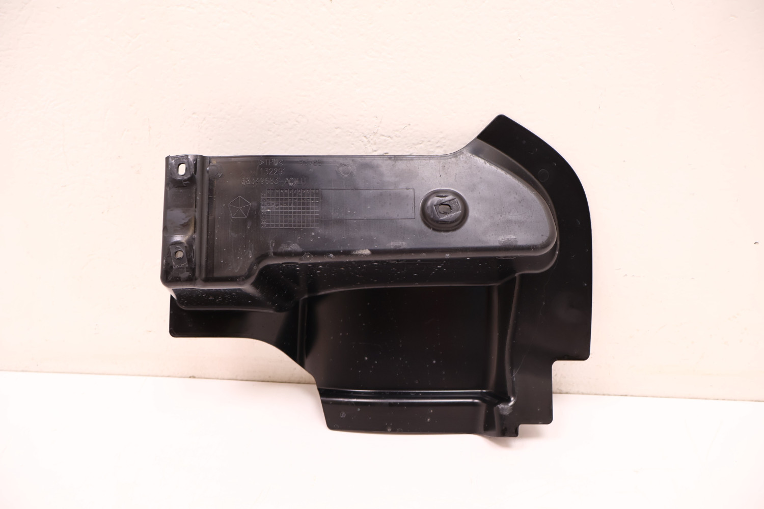 JEEP WRANGLER JL 18- OSŁONA ZDERZAKA LEWA TYŁ 68349683AC