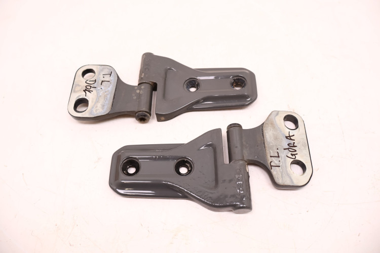 JEEP WRANGLER JL 18- ZAWIASY DRZWI LEWYCH TYŁ PDN 68297679, 68297677