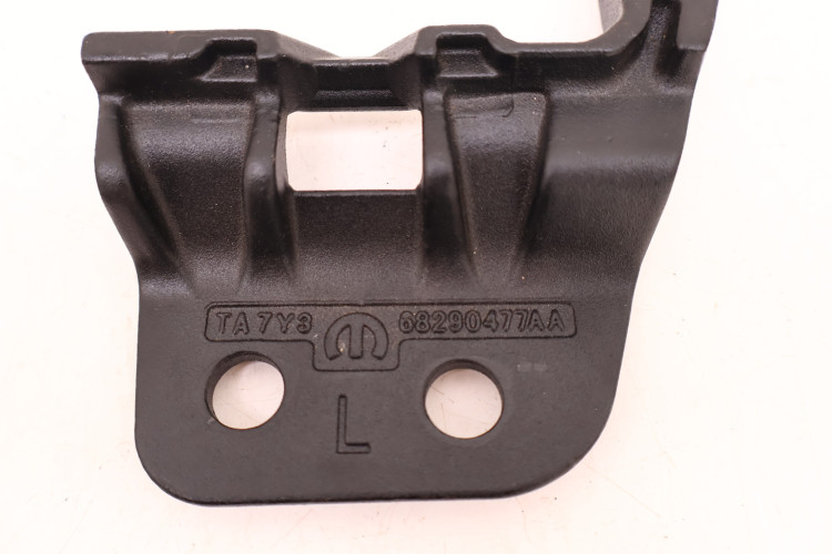 JEEP WRANGLER JL 18- ZACZEPY WSPORNIKI MOCOWANIA DACHU 68293600AA, 68305371AA, 68290477AA, 68290476AA, 68290524AA, 68290527AA