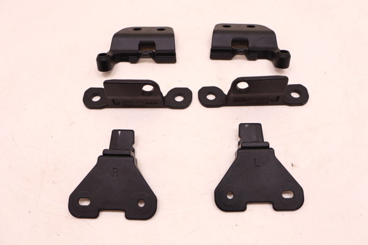 JEEP WRANGLER JL 18- ZACZEPY WSPORNIKI MOCOWANIA DACHU 68293600AA, 68305371AA, 68290477AA, 68290476AA, 68290524AA, 68290527AA