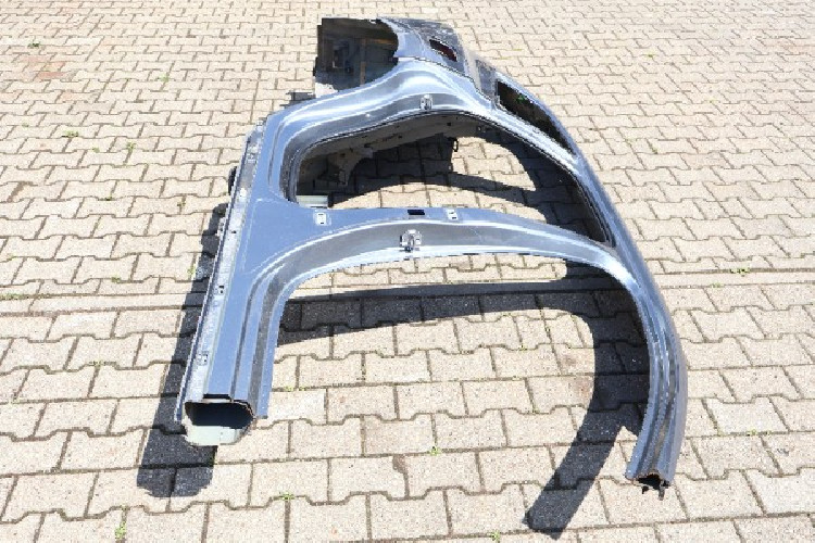 VOLVO XC60 II ĆWIARTKA BŁOTNIK PRAWA TYŁ 714