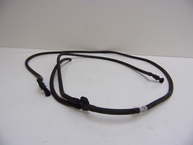 JEEP CHEROKEE KL PRZEWÓD DYSZA SPRYSKIWACZY LAMPY PRZÓD 68210545AB