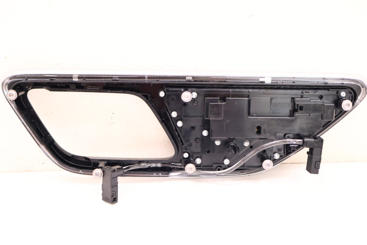 MERCEDES-BENZ CLE A236 PANEL REGULACJI FOTELA PRAWY PRZÓD