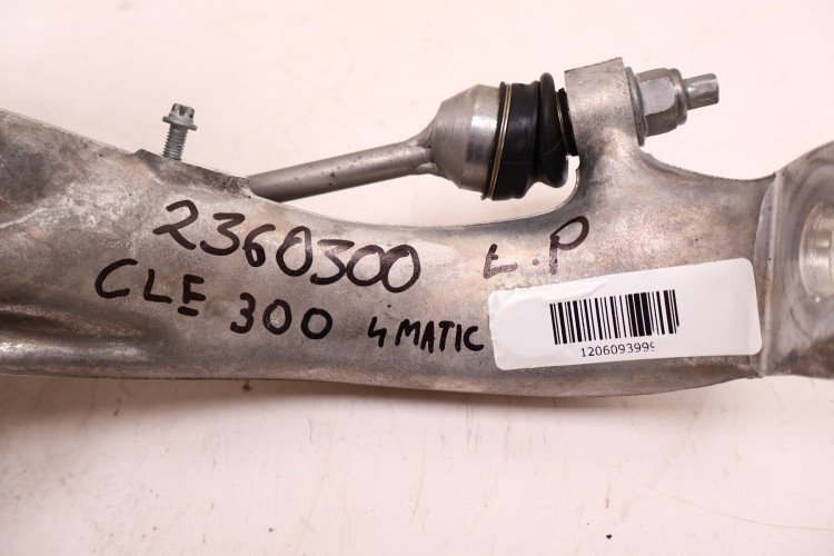 MERCEDES-BENZ CLE A236 300 4MATIC ZWROTNICA PIASTA LEWA PRZÓD A2233310300, A0004213402
