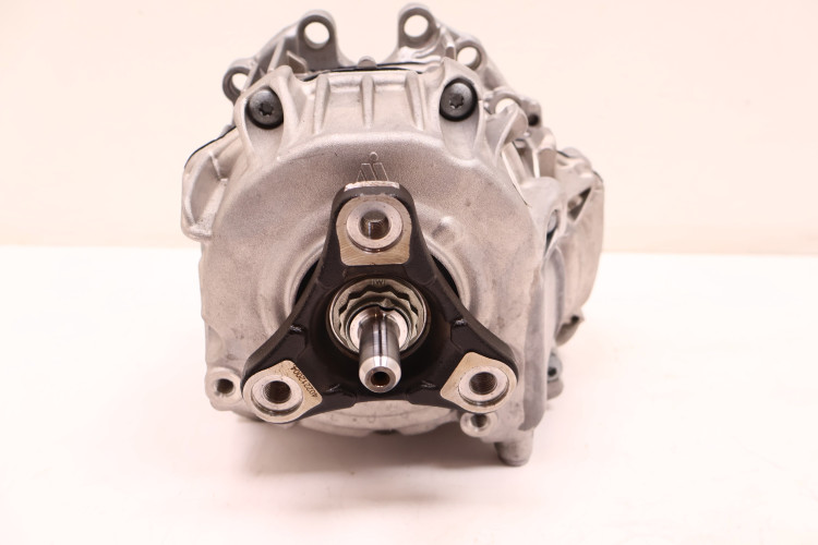 MERCEDES-BENZ CLE A236 300 4MATIC REDUKTOR DYFER MOST PRZÓD A7252804600