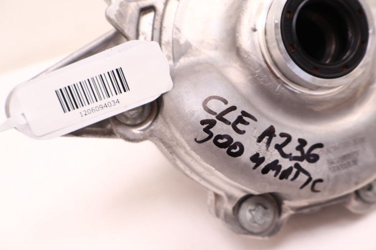 MERCEDES-BENZ CLE A236 300 4MATIC REDUKTOR DYFER MOST TYŁ A2063303902