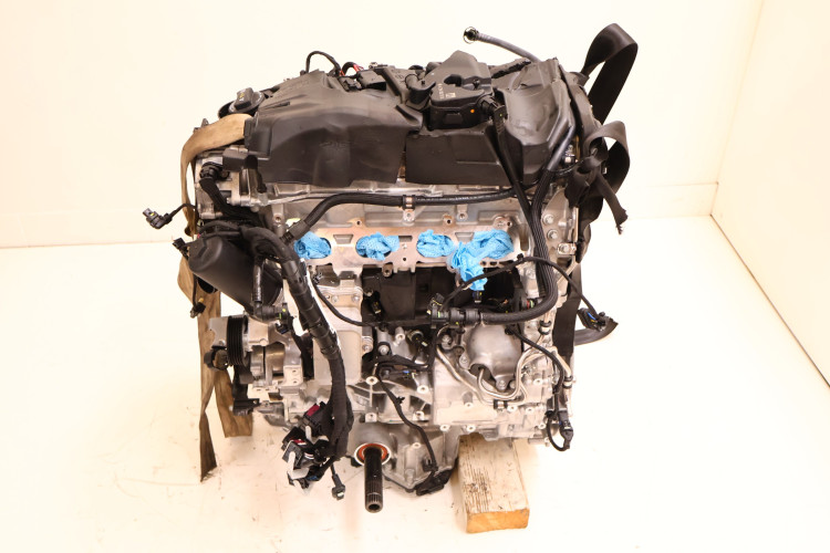 MERCEDES-BENZ CLE A236 300 4MATIC SILNIK 2.0 254920