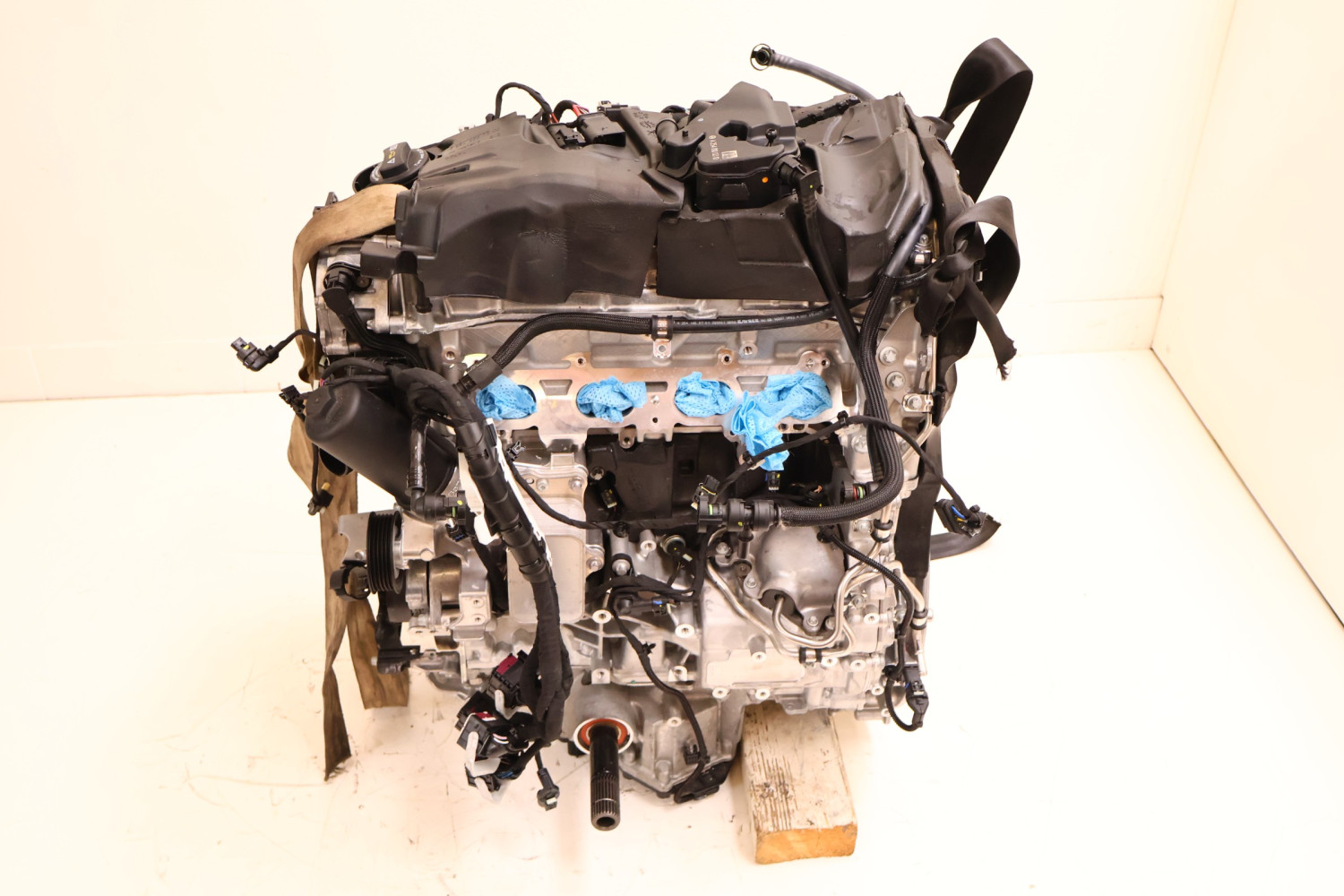 MERCEDES-BENZ CLE A236 300 4MATIC SILNIK 2.0 254920