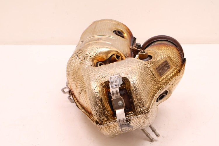 MERCEDES-BENZ CLE A236 300 4MATIC KATALIZATOR A2541407400, A2541423300