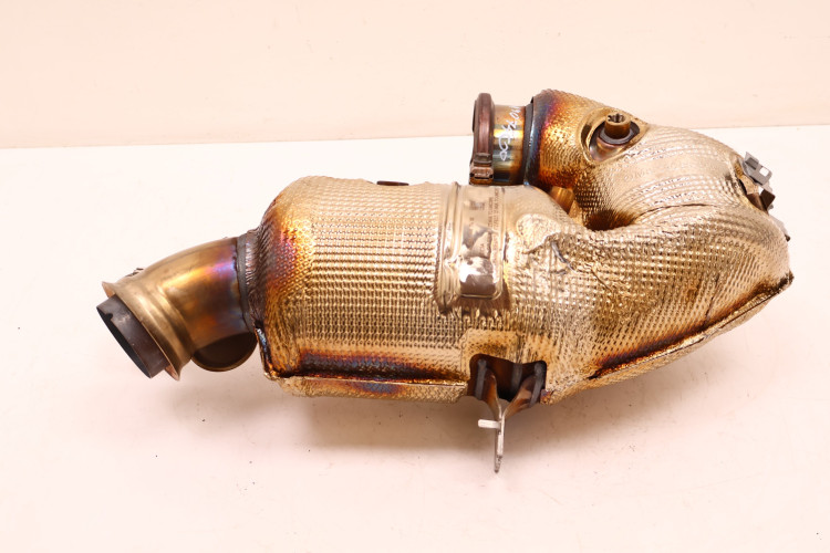 MERCEDES-BENZ CLE A236 300 4MATIC KATALIZATOR A2541407400, A2541423300