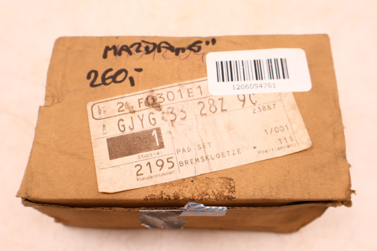 MAZDA KLOCKI HAMULCOWE PRZÓD GJYG-33-28Z9C