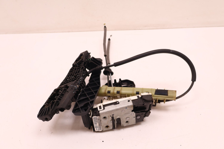JEEP CHEROKEE KL ZAMEK DRZWI PRAWYCH TYŁ 8 PIN P04589918AD