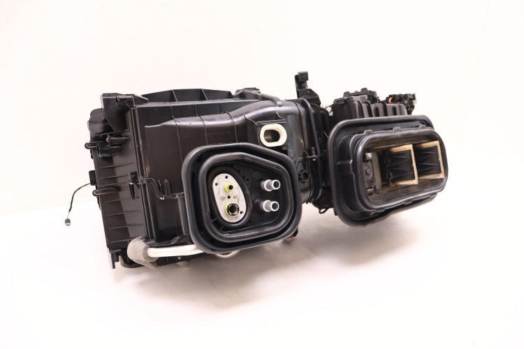 VOLVO XC60 II NAGRZEWNICA 32226260