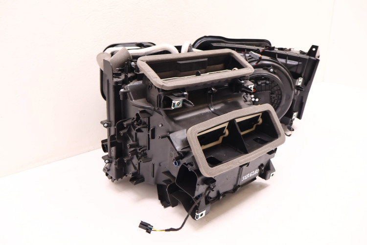 VOLVO XC60 II NAGRZEWNICA 32226260