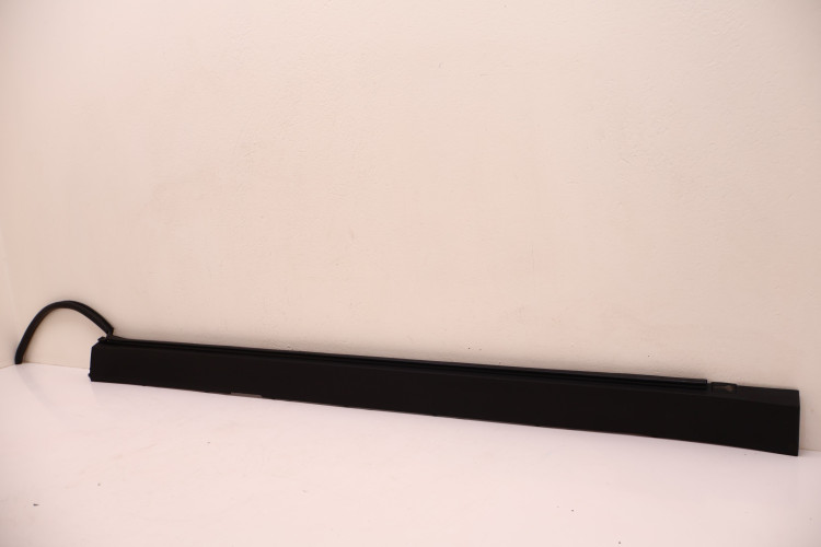 VOLVO XC60 II LISTWA PROGOWA PRAWA 31420623