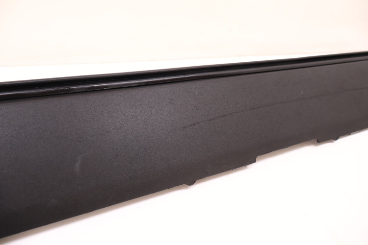 VOLVO XC60 II LISTWA PROGOWA PRAWA 31420623