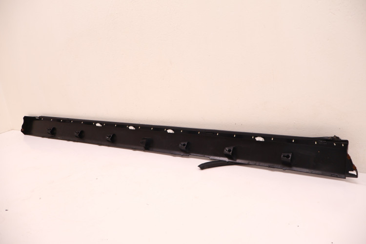 VOLVO XC60 II LISTWA PROGOWA PRAWA 31420623
