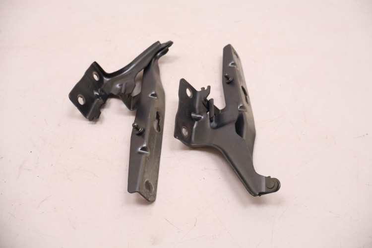 VOLVO XC60 II ZAWIASY MASKI 714 31424587, 31424538