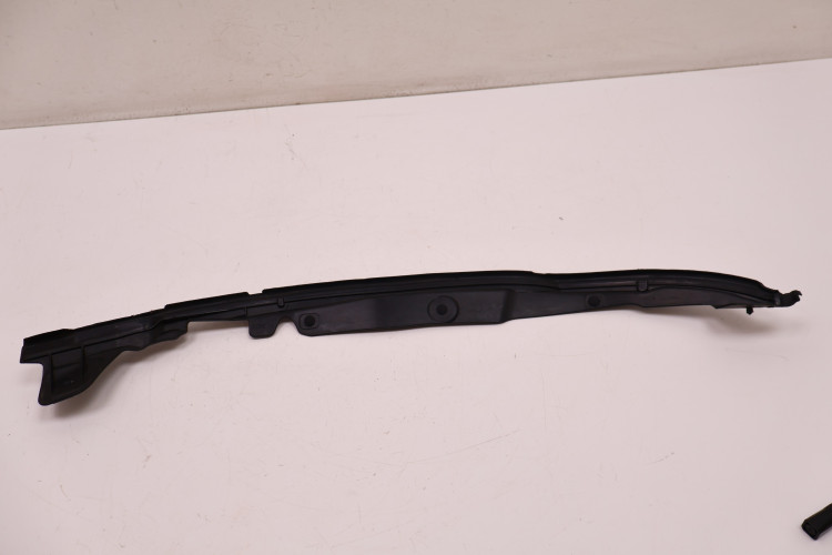 JEEP CHEROKEE KL WYGŁUSZENIE BŁOTNIKA PRAWY PRZÓD 68103088AA