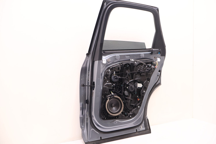 VOLVO XC60 II DRZWI PRAWE TYŁ 714