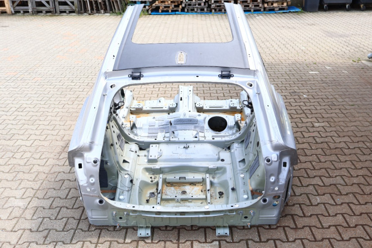 VOLVO XC60 II ĆWIARTKA KAROSERIA TYŁ BŁOTNIK PRAWY LEWY