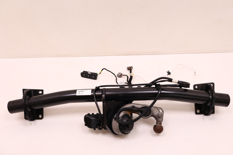 VOLVO XC60 II HAK HOLOWNICZY 31439406, 32270813, 31412054