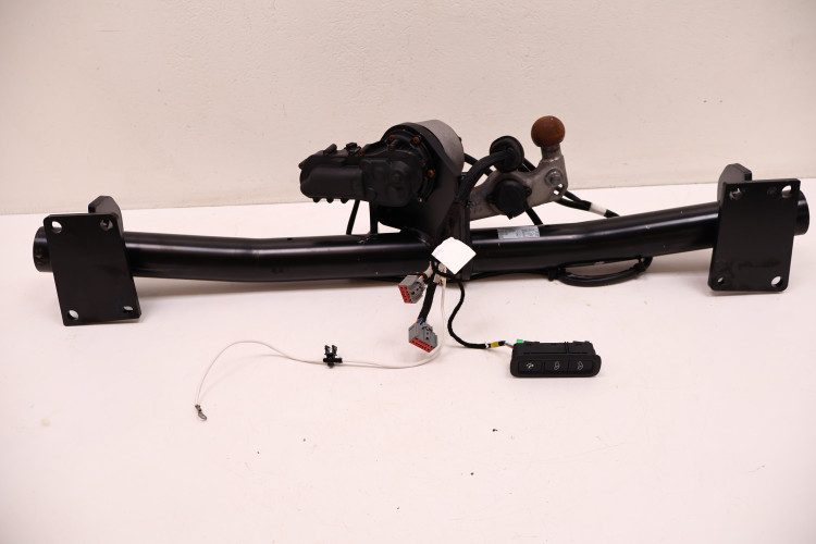 VOLVO XC60 II HAK HOLOWNICZY 31439406, 32270813, 31412054
