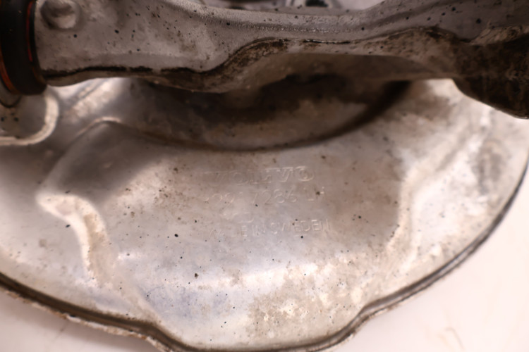 VOLVO XC60 II 2.0 T8 ZAWIESZENIE LEWE TYŁ 31658319, 31687554, 32217286, 31476076, 31360588