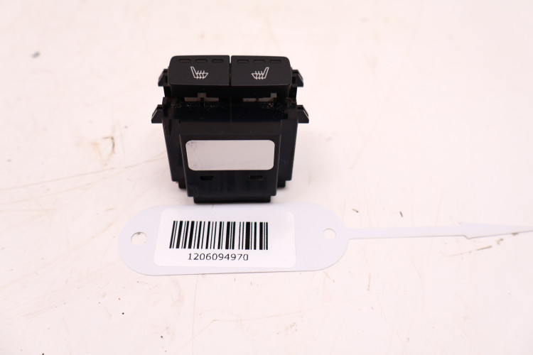 VOLVO XC60 II PANEL PRZYCISK PODGRZEWANIA FOTELI 31346786