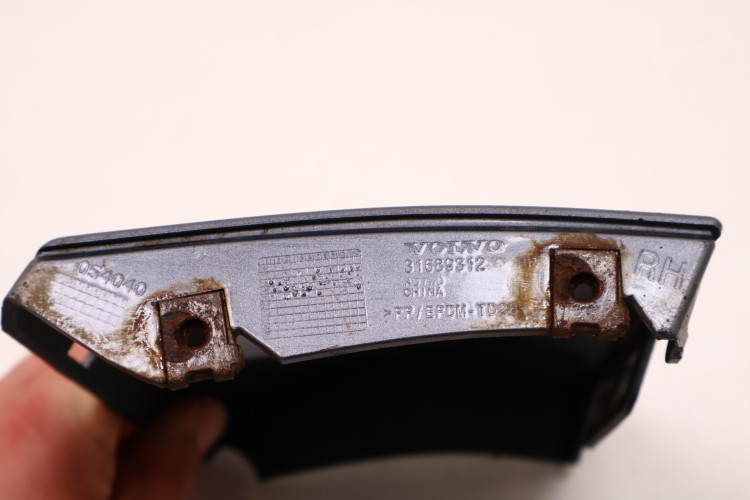 VOLVO XC60 II LISTWA NAKŁADKA PROGU PRAWA PRZÓD 714 31689312, 32216698