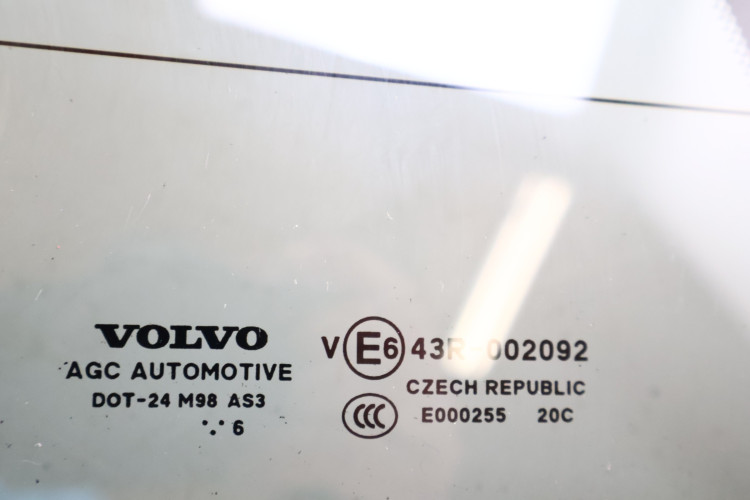 VOLVO XC90 II SZYBA KAROSERYJNA LEWA 31371460