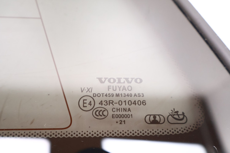 VOLVO XC60 II SZYBA KAROSERYJNA LEWA WZMACNIANA