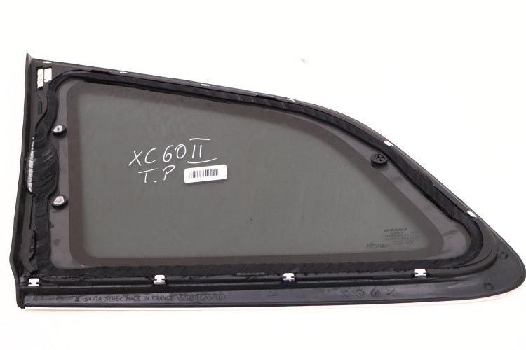 VOLVO XC60 II SZYBA KAROSERYJNA PRAWA WZMACNIANA
