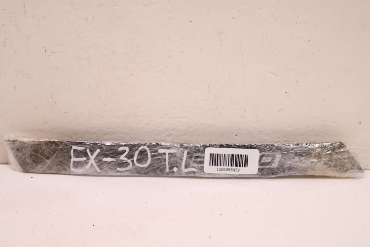 VOLVO EX30 LISTWA BŁOTNIKA DEKOR LEWY TYŁ 80000635