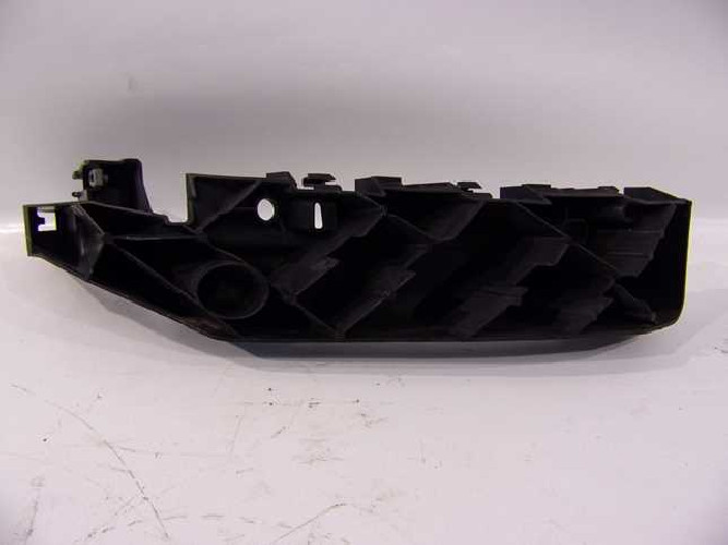 JEEP GRAND CHEROKEE WK2 ŚLIZG LAMPY PRAWY PRZÓD