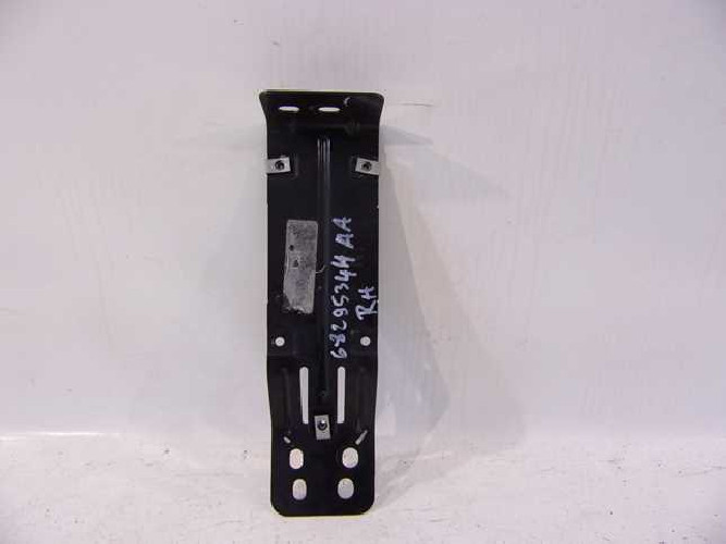 JEEP WRANGLER JL 18- MOCOWANIE ŚLIZG ZDERZAKA PRAWY TYŁ 68295344AA