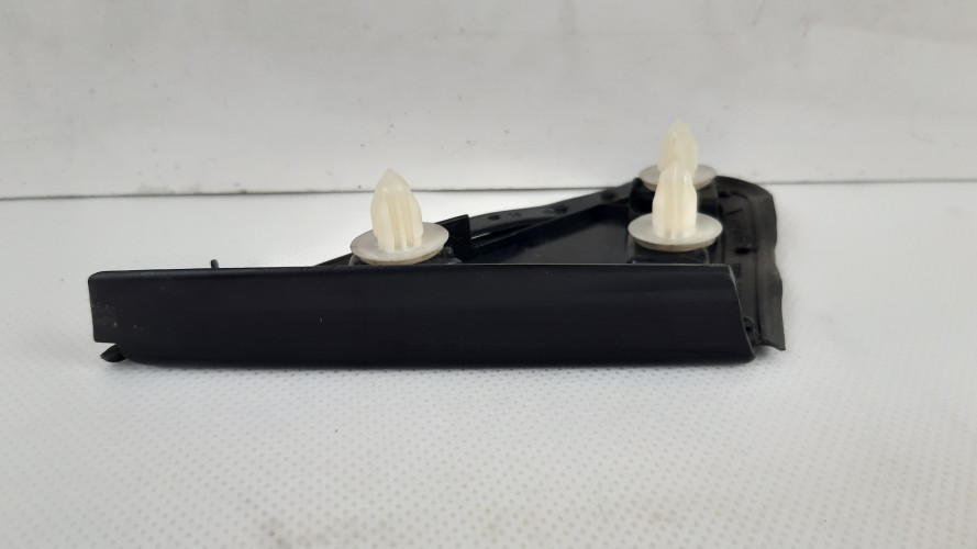 TOYOTA RAV4 IV TRÓJKĄT OSŁONA BŁOTNIKA LEWA 60118-42020