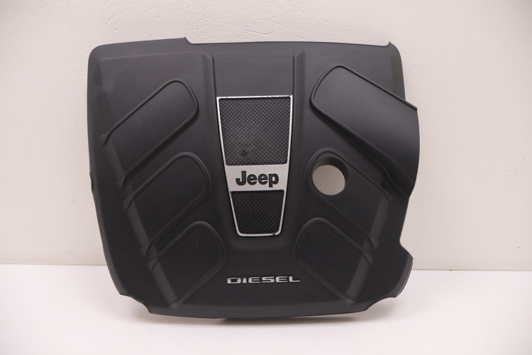 JEEP GRAND CHEROKEE WK2 3.0 CRD OSŁONA SILNIKA '04627157