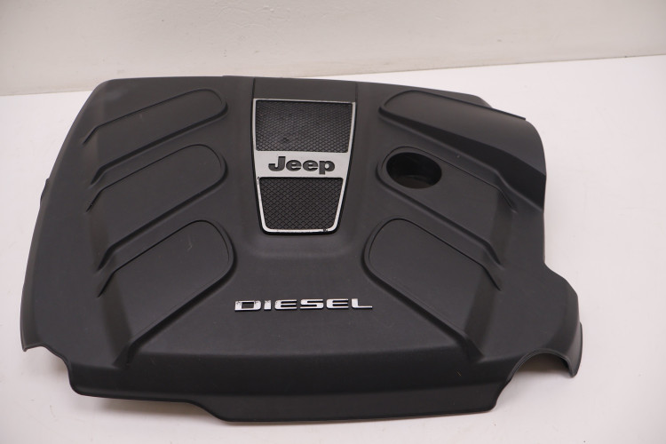 JEEP GRAND CHEROKEE WK2 3.0 CRD OSŁONA SILNIKA '04627157