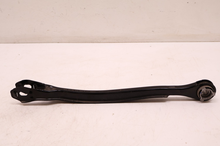 MERCEDES-BENZ CLE A236 300 4MATIC WAHACZ GÓRNY PRAWY TYŁ A2063507400