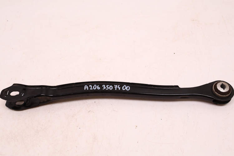 MERCEDES-BENZ CLE A236 300 4MATIC WAHACZ GÓRNY PRAWY TYŁ A2063507400