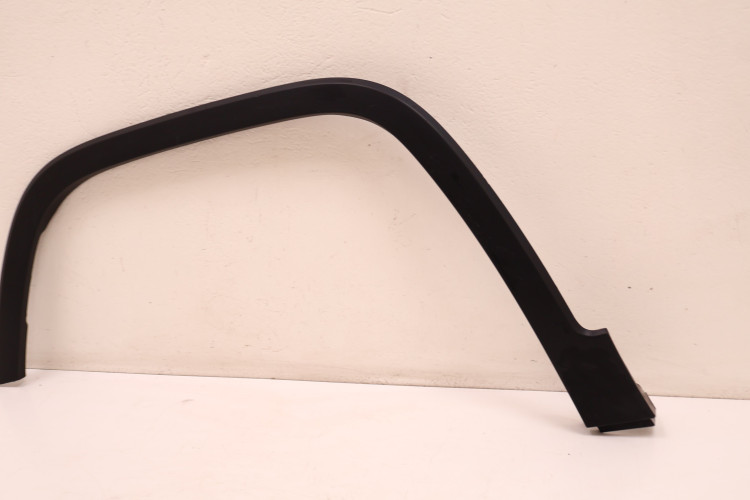 JEEP CHEROKEE KL LISTWA BŁOTNIKA LEWA PRZÓD 68210315