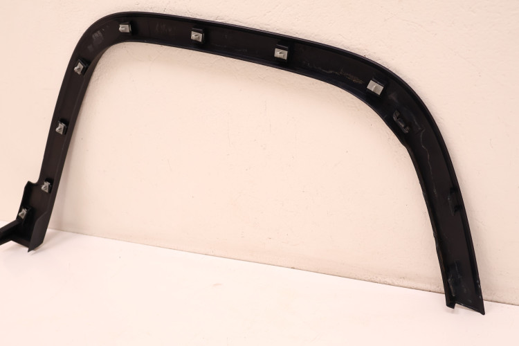 JEEP CHEROKEE KL LISTWA BŁOTNIKA LEWA PRZÓD 68210315