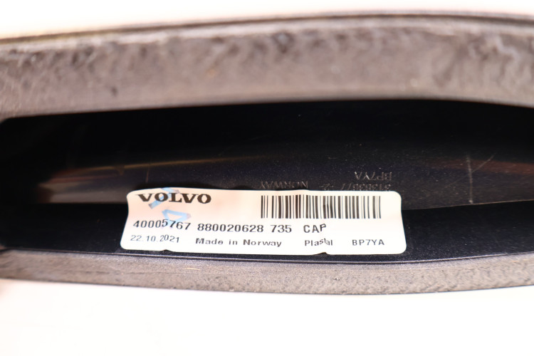VOLVO XC60 II PŁETWA OBUDOWA ANTENY 735 31383677
