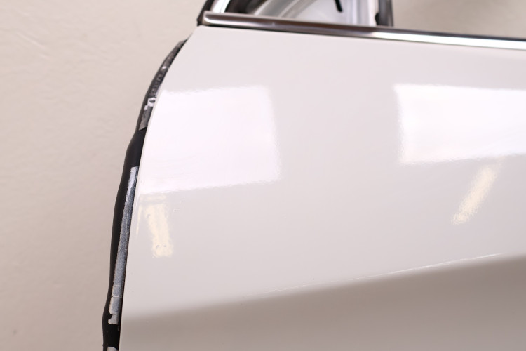 JEEP CHEROKEE KL DRZWI LEWE PRZÓD PW7