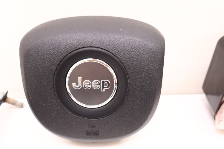 JEEP CHEROKEE KL ZESTAW AIRBAG P68157340AF, P1VR14DX9AE, P68156074AE, P68204518AA, P68204519AA