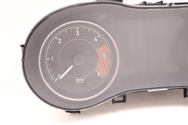 JEEP CHEROKEE KL 2.0 MTJ LICZNIK ZEGAR ZEGARY P68105892AG