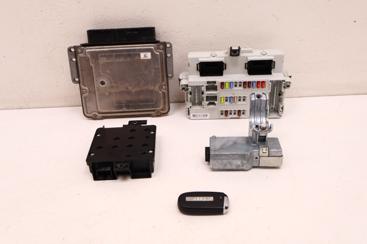 JEEP CHEROKEE KL 2.0 MTJ KOMPUTER STACYJKA BSI P05150681AB, 68233381AC, 68145593AD, P56046997AF