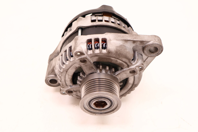 JEEP CHEROKEE KL 2.0 MTJ ALTERNATOR LRA04395