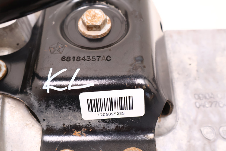 JEEP CHEROKEE KL 2.0 MTJ WÓZEK SANKI PRZÓD '04877643AD, 05168609AB